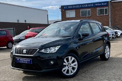 SEAT Arona TSI SE TECHNOLOGY DSG