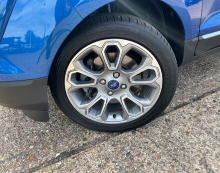 Ford Ecosport TITANIUM 3