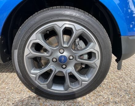 Ford Ecosport TITANIUM 13