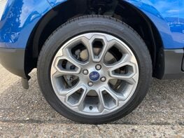 Ford Ecosport TITANIUM 16