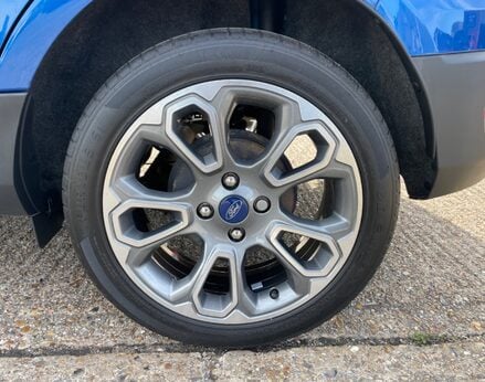 Ford Ecosport TITANIUM 15