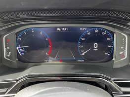 Volkswagen Polo LIFE TSI 21