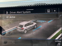 Volkswagen Polo LIFE TSI 47