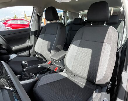 Volkswagen Polo LIFE TSI 67