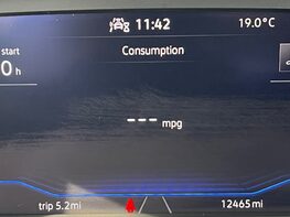 Volkswagen Polo LIFE TSI 23