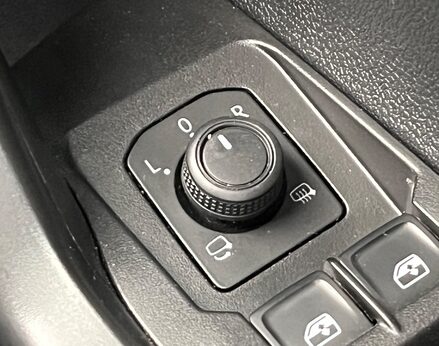 Volkswagen Polo LIFE TSI 64