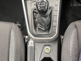 Volkswagen Polo LIFE TSI 58