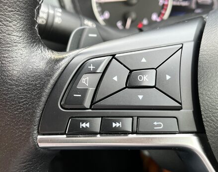 Nissan Juke DIG-T TEKNA DCT 60