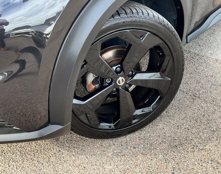 Nissan Juke DIG-T TEKNA DCT 3