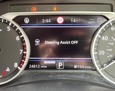 Nissan Juke DIG-T TEKNA DCT 36