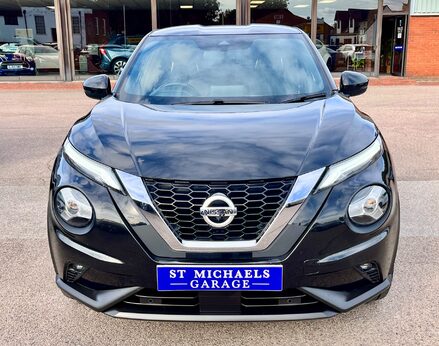 Nissan Juke DIG-T TEKNA DCT 5