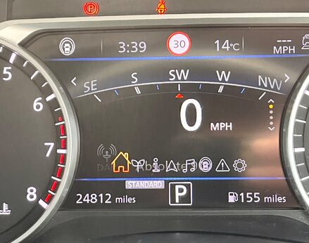 Nissan Juke DIG-T TEKNA DCT 28