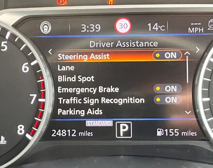 Nissan Juke DIG-T TEKNA DCT 26