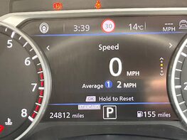 Nissan Juke DIG-T TEKNA DCT 29