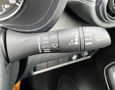 Nissan Juke DIG-T TEKNA DCT 65