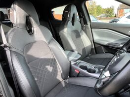 Nissan Juke DIG-T TEKNA DCT 69