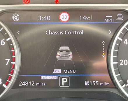 Nissan Juke DIG-T TEKNA DCT 32