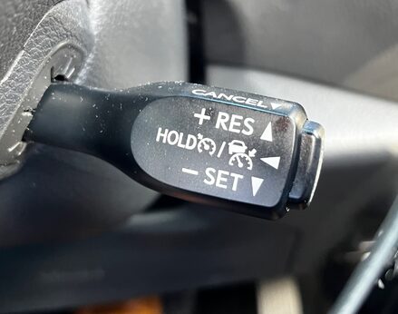 Toyota C-HR DESIGN 67