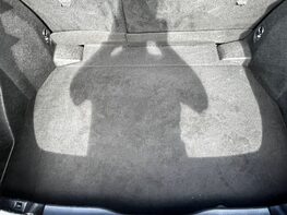 Toyota C-HR DESIGN 79