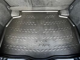 Toyota C-HR DESIGN 78