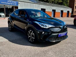 Toyota C-HR DESIGN 4