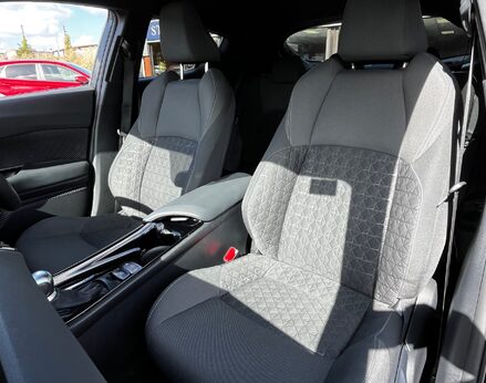 Toyota C-HR DESIGN 73