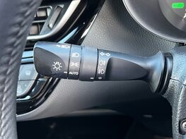 Toyota C-HR DESIGN 65