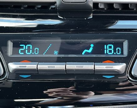 Toyota C-HR DESIGN 55