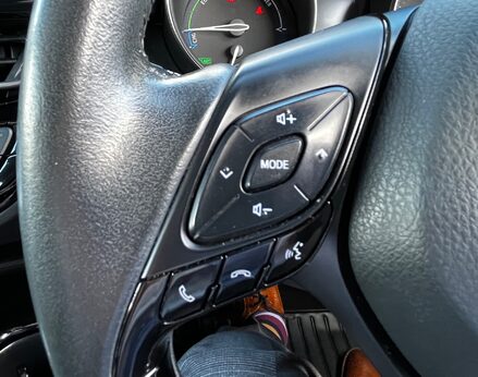 Toyota C-HR DESIGN 63