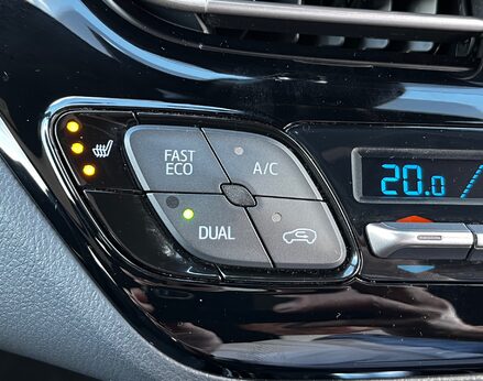 Toyota C-HR DESIGN 56