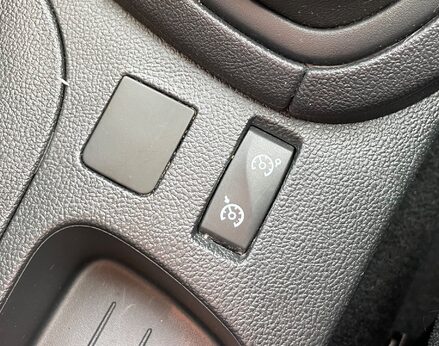 Renault Clio PLAY 34