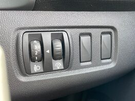 Renault Clio PLAY 40