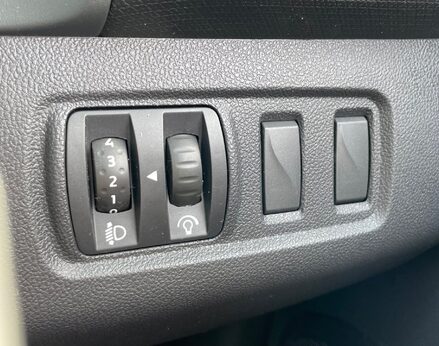 Renault Clio PLAY 40