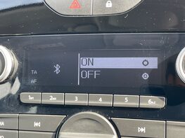 Renault Clio PLAY 28