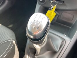 Renault Clio PLAY 33