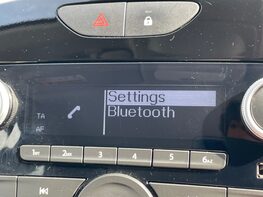 Renault Clio PLAY 27