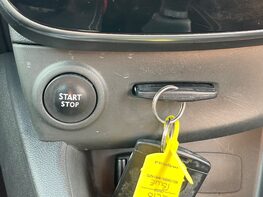 Renault Clio PLAY 32