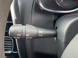 Renault Clio PLAY 37