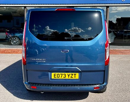 Ford Tourneo Custom 320 ZETEC ECOBLUE 6
