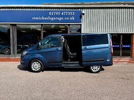 Ford Tourneo Custom 320 ZETEC ECOBLUE 14