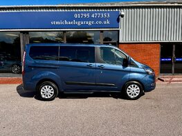 Ford Tourneo Custom 320 ZETEC ECOBLUE 12