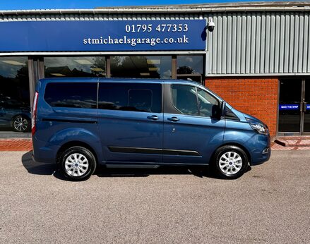 Ford Tourneo Custom 320 ZETEC ECOBLUE 12