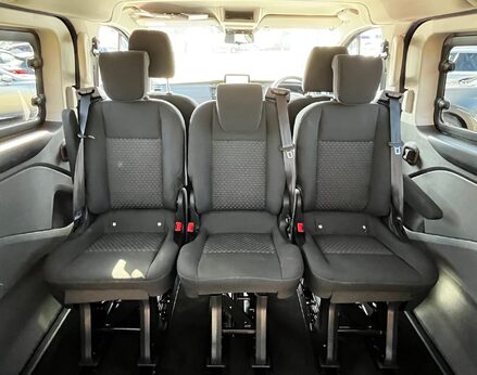 Ford Tourneo Custom 320 ZETEC ECOBLUE 61