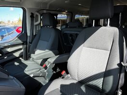 Ford Tourneo Custom 320 ZETEC ECOBLUE 59