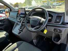 Ford Tourneo Custom 320 ZETEC ECOBLUE 22