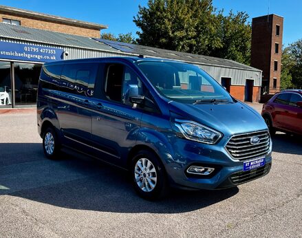 Ford Tourneo Custom 320 ZETEC ECOBLUE 4
