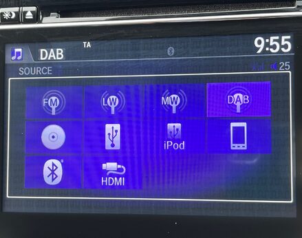 Honda Jazz I-VTEC SPORT NAVI 31