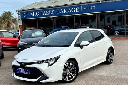 Toyota Corolla VVT-I DESIGN