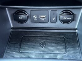 Hyundai KONA PREMIUM GT 56