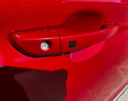 Hyundai KONA PREMIUM GT 81